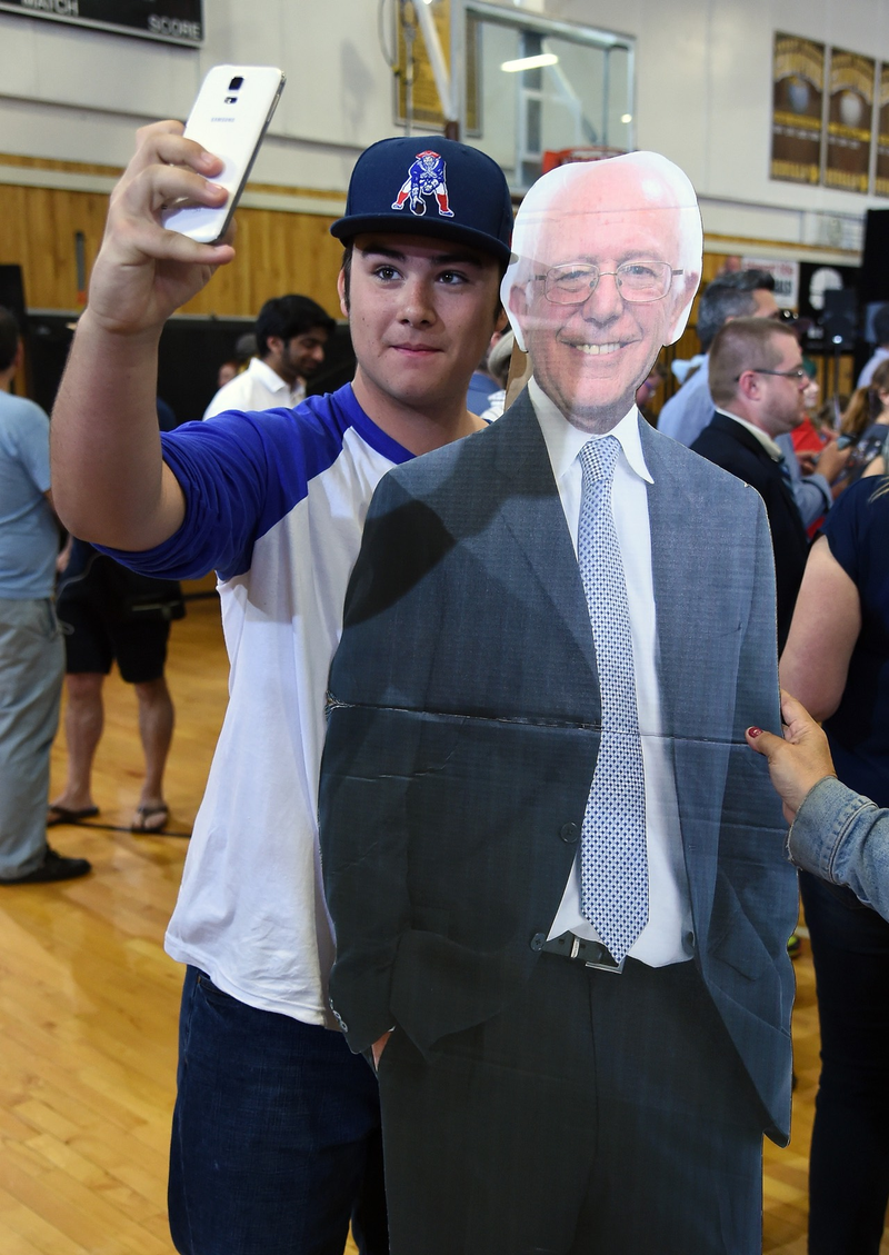 Illustration for article titled History Will Not Be Kind to the Political Selfie